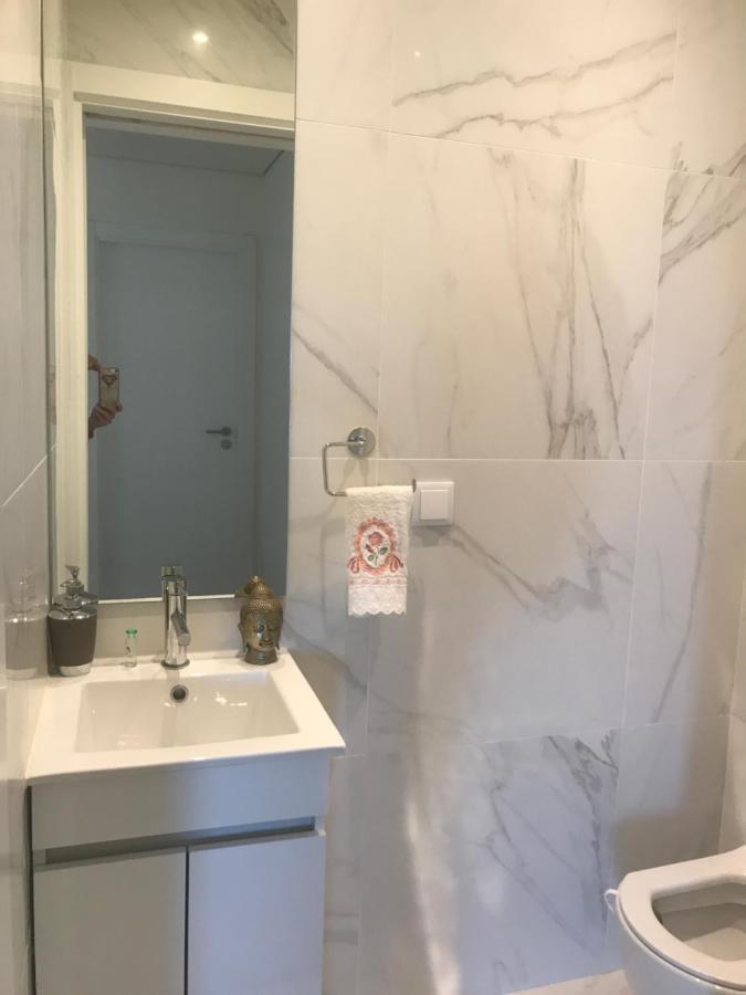 Modern Double Room With Private Balcony Монтижу Экстерьер фото